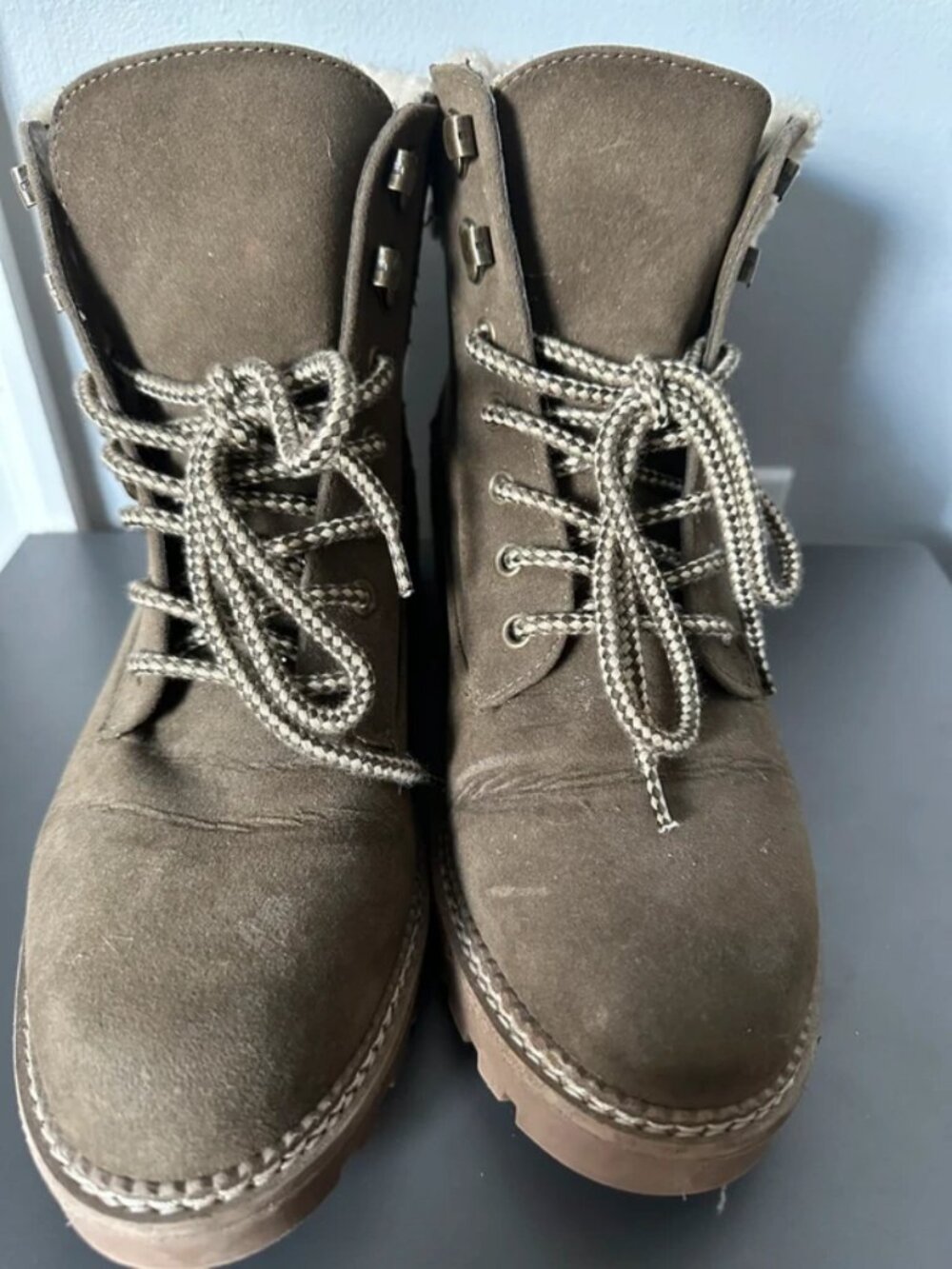 Universal Threads Boots - Picture 3 of 4
